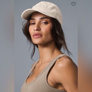SOLD ALO Yoga Women’s “Washed Off Duty” Performance Cap (One Size)